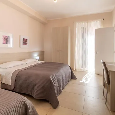 Bella Giulia Casa Bianca *